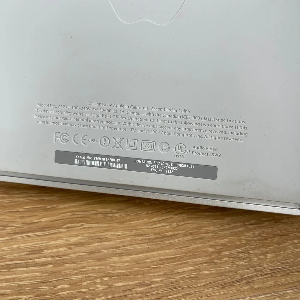 Apple TV 1st Generation A1218 Silver Media Player 2007 Model YM8101FRWH7